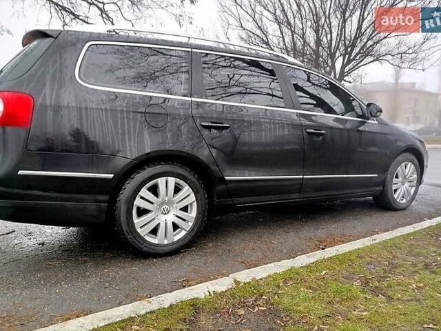 Черный Фольксваген Пассат, объемом двигателя 2 л и пробегом 206 тыс. км за 8200 $, фото 10 на Automoto.ua
