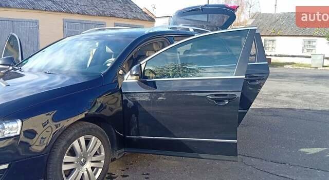 Черный Фольксваген Пассат, объемом двигателя 1.97 л и пробегом 325 тыс. км за 8900 $, фото 17 на Automoto.ua