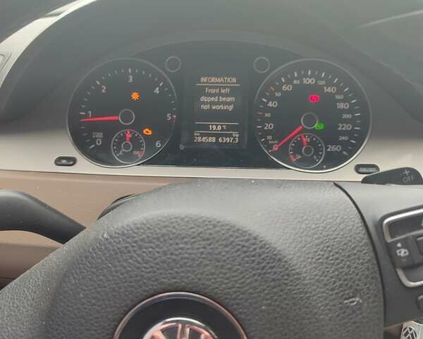 Черный Фольксваген Пассат, объемом двигателя 1.97 л и пробегом 286 тыс. км за 7000 $, фото 4 на Automoto.ua