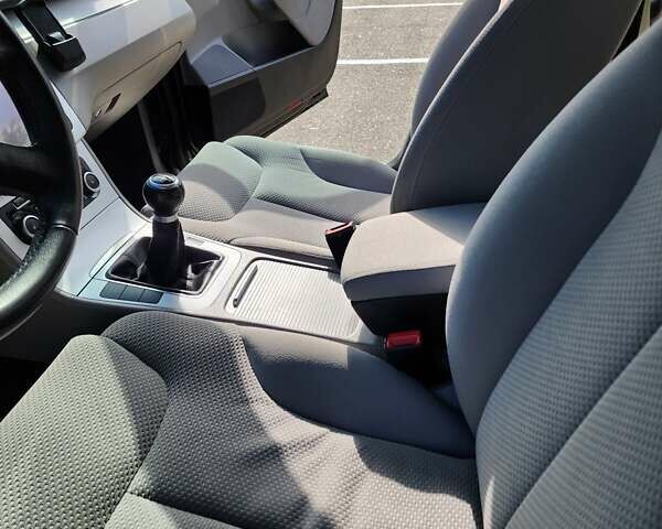 Черный Фольксваген Пассат, объемом двигателя 1.6 л и пробегом 340 тыс. км за 7000 $, фото 19 на Automoto.ua