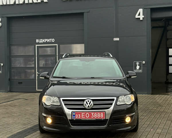 Черный Фольксваген Пассат, объемом двигателя 1.8 л и пробегом 217 тыс. км за 8200 $, фото 1 на Automoto.ua