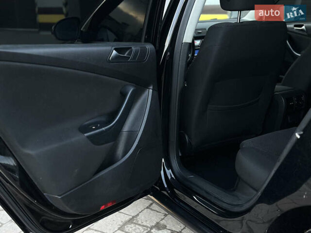 Чорний Фольксваген Пассат, об'ємом двигуна 1.6 л та пробігом 285 тис. км за 6999 $, фото 30 на Automoto.ua