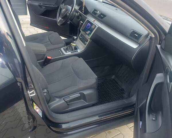 Фольксваген Пассат 2010 в Житомире на Automoto.ua Черный Фольксваген Пассат, объемом двигателя 1.97 л и пробегом 220 тыс. км за 8000 $, фото 19 на Automoto.ua