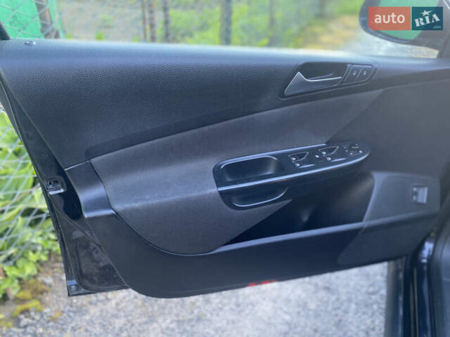 Чорний Фольксваген Пассат, об'ємом двигуна 1.97 л та пробігом 287 тис. км за 7500 $, фото 11 на Automoto.ua