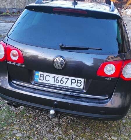 Черный Фольксваген Пассат, объемом двигателя 1.9 л и пробегом 280 тыс. км за 7900 $, фото 4 на Automoto.ua