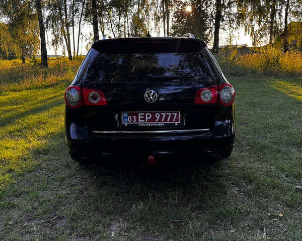 Черный Фольксваген Пассат, объемом двигателя 1.6 л и пробегом 229 тыс. км за 8222 $, фото 30 на Automoto.ua