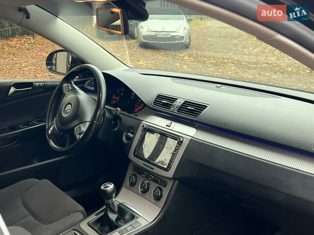 Черный Фольксваген Пассат, объемом двигателя 2 л и пробегом 377 тыс. км за 5900 $, фото 8 на Automoto.ua