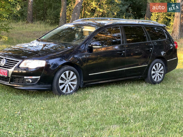 Черный Фольксваген Пассат, объемом двигателя 1.6 л и пробегом 229 тыс. км за 8222 $, фото 19 на Automoto.ua