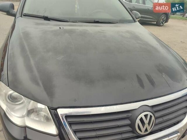 Черный Фольксваген Пассат, объемом двигателя 1.97 л и пробегом 286 тыс. км за 7000 $, фото 16 на Automoto.ua