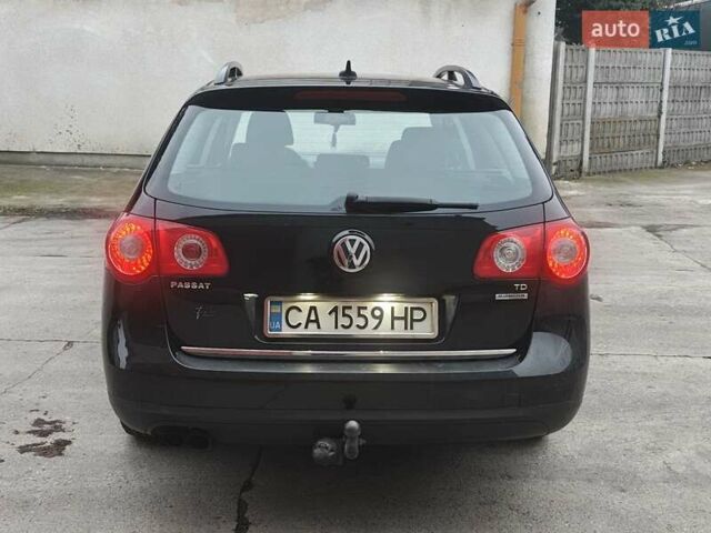 Черный Фольксваген Пассат, объемом двигателя 1.97 л и пробегом 232 тыс. км за 8300 $, фото 3 на Automoto.ua