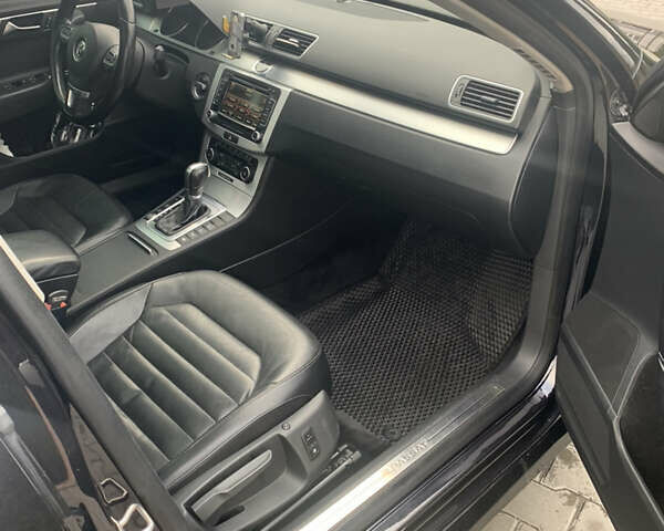 Черный Фольксваген Пассат, объемом двигателя 1.96 л и пробегом 229 тыс. км за 9600 $, фото 28 на Automoto.ua