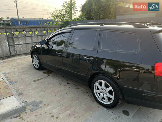 Чорний Фольксваген Пассат, об'ємом двигуна 2 л та пробігом 333 тис. км за 6500 $, фото 10 на Automoto.ua