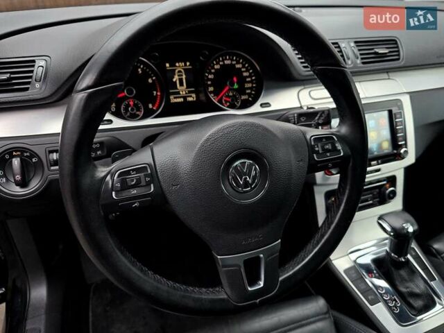 Черный Фольксваген Пассат, объемом двигателя 2 л и пробегом 225 тыс. км за 8800 $, фото 124 на Automoto.ua