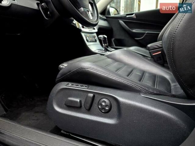 Черный Фольксваген Пассат, объемом двигателя 2 л и пробегом 225 тыс. км за 8800 $, фото 109 на Automoto.ua