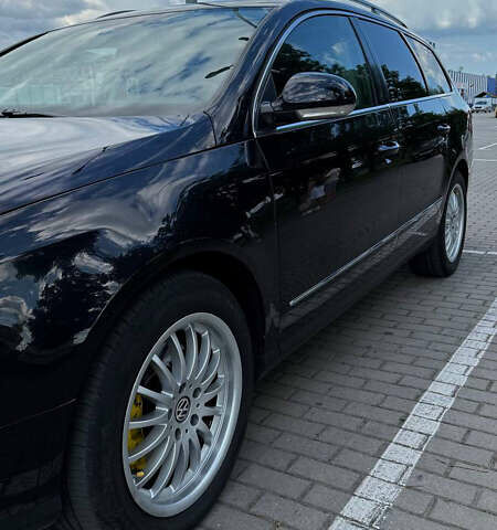 Чорний Фольксваген Пассат, об'ємом двигуна 2 л та пробігом 323 тис. км за 7999 $, фото 3 на Automoto.ua