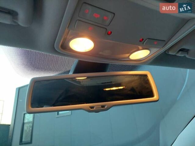 Черный Фольксваген Пассат, объемом двигателя 1.97 л и пробегом 239 тыс. км за 9222 $, фото 72 на Automoto.ua