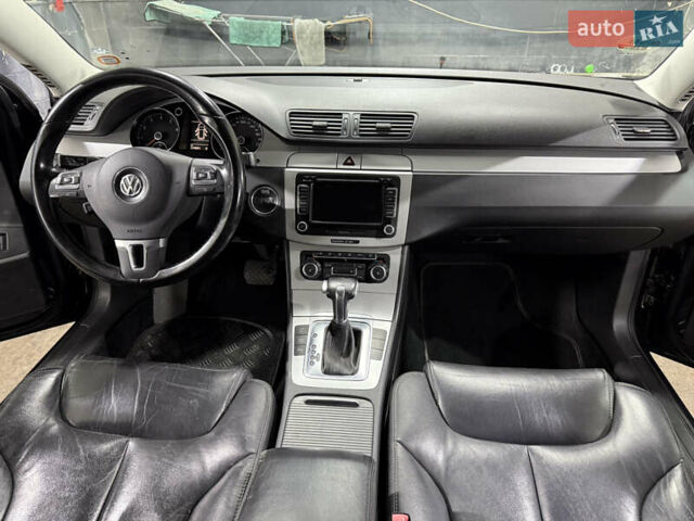 Черный Фольксваген Пассат, объемом двигателя 1.8 л и пробегом 234 тыс. км за 7200 $, фото 5 на Automoto.ua