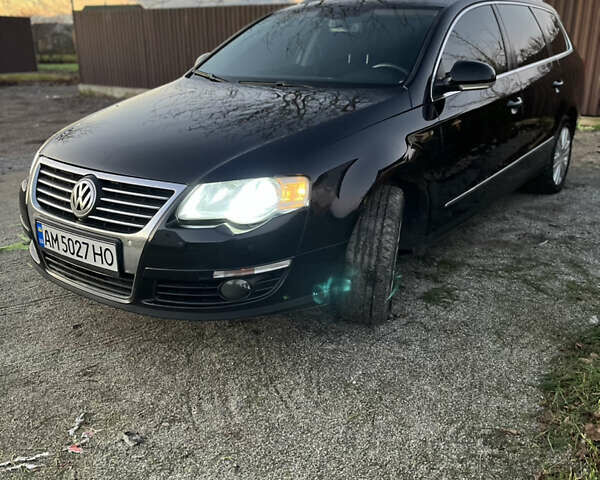 Черный Фольксваген Пассат, объемом двигателя 1.97 л и пробегом 345 тыс. км за 7400 $, фото 12 на Automoto.ua