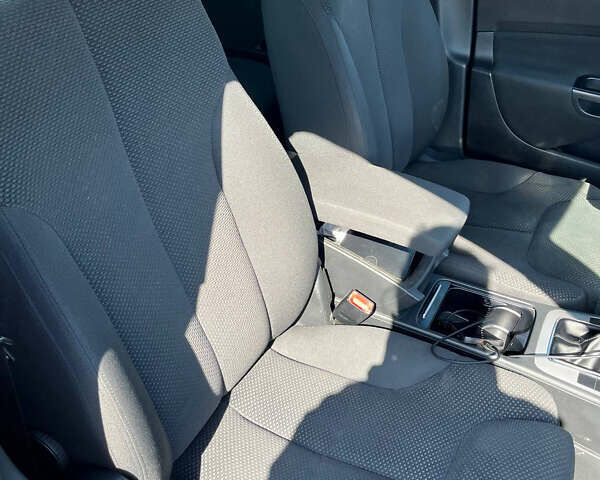 Чорний Фольксваген Пассат, об'ємом двигуна 1.97 л та пробігом 338 тис. км за 7200 $, фото 7 на Automoto.ua