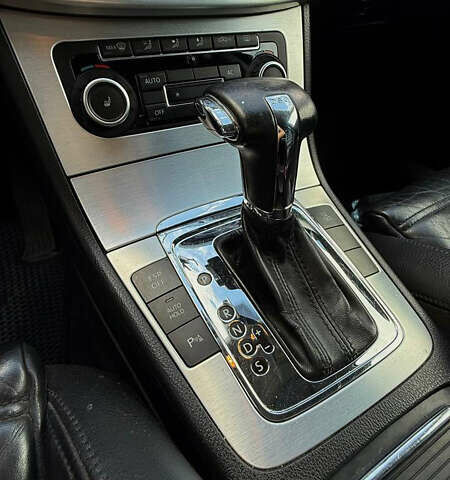 Черный Фольксваген Пассат, объемом двигателя 2 л и пробегом 323 тыс. км за 8300 $, фото 15 на Automoto.ua