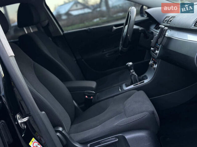 Чорний Фольксваген Пассат, об'ємом двигуна 1.6 л та пробігом 285 тис. км за 6999 $, фото 34 на Automoto.ua