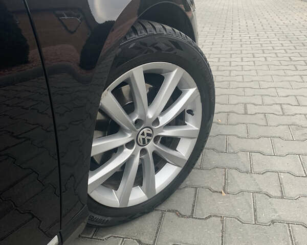 Черный Фольксваген Пассат, объемом двигателя 1.96 л и пробегом 229 тыс. км за 9600 $, фото 20 на Automoto.ua