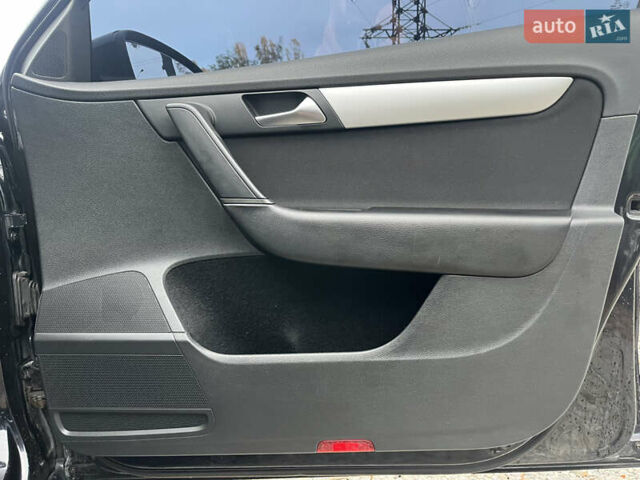 Чорний Фольксваген Пассат, об'ємом двигуна 1.97 л та пробігом 249 тис. км за 8300 $, фото 20 на Automoto.ua