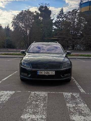 Черный Фольксваген Пассат, объемом двигателя 1.6 л и пробегом 297 тыс. км за 9800 $, фото 2 на Automoto.ua
