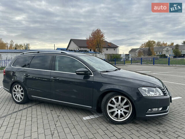 Черный Фольксваген Пассат, объемом двигателя 2 л и пробегом 247 тыс. км за 7800 $, фото 2 на Automoto.ua