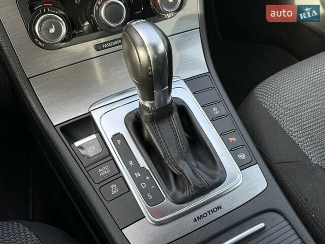 Черный Фольксваген Пассат, объемом двигателя 2 л и пробегом 261 тыс. км за 11999 $, фото 60 на Automoto.ua