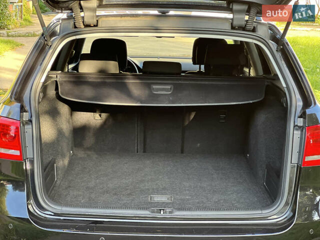 Черный Фольксваген Пассат, объемом двигателя 1.97 л и пробегом 283 тыс. км за 11500 $, фото 31 на Automoto.ua