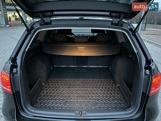 Черный Фольксваген Пассат, объемом двигателя 1.6 л и пробегом 350 тыс. км за 9350 $, фото 14 на Automoto.ua