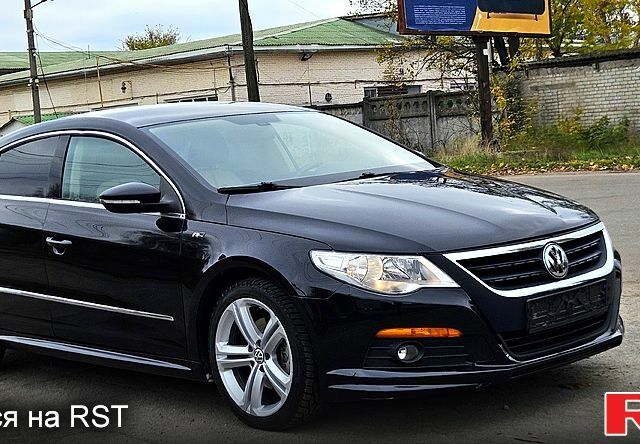 Чорний Фольксваген Пассат, об'ємом двигуна 2 л та пробігом 163 тис. км за 7900 $, фото 1 на Automoto.ua