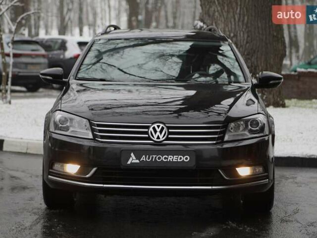 Чорний Фольксваген Пассат, об'ємом двигуна 1.6 л та пробігом 258 тис. км за 8300 $, фото 1 на Automoto.ua