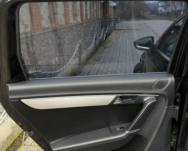 Чорний Фольксваген Пассат, об'ємом двигуна 1.97 л та пробігом 312 тис. км за 9999 $, фото 63 на Automoto.ua