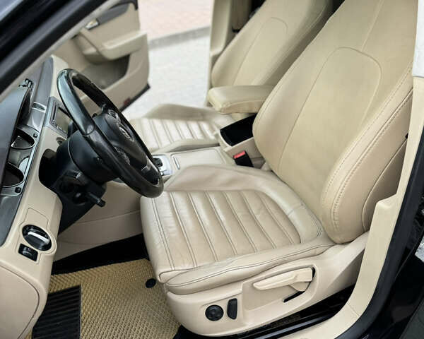 Черный Фольксваген Пассат, объемом двигателя 2 л и пробегом 322 тыс. км за 10900 $, фото 17 на Automoto.ua