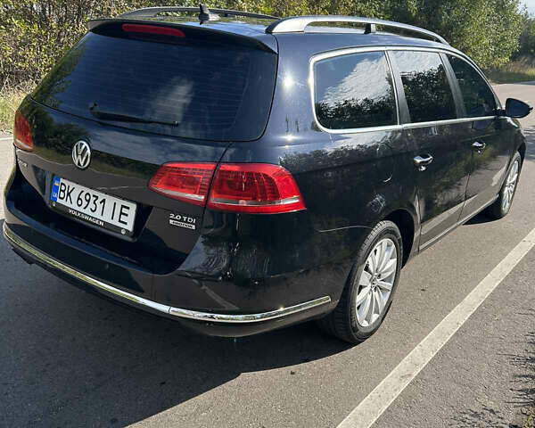 Черный Фольксваген Пассат, объемом двигателя 1.97 л и пробегом 321 тыс. км за 10200 $, фото 3 на Automoto.ua