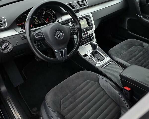 Чорний Фольксваген Пассат, об'ємом двигуна 2 л та пробігом 236 тис. км за 13200 $, фото 18 на Automoto.ua