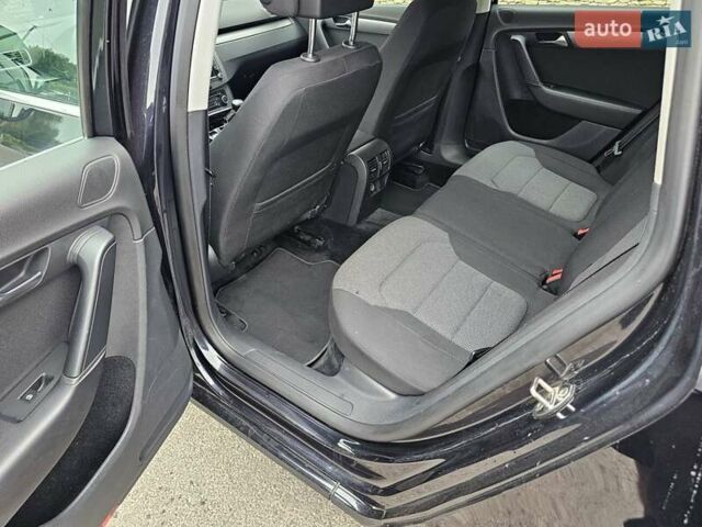 Чорний Фольксваген Пассат, об'ємом двигуна 1.8 л та пробігом 200 тис. км за 8900 $, фото 17 на Automoto.ua