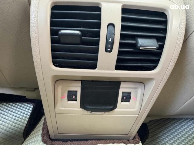 Черный Фольксваген Пассат, объемом двигателя 1.4 л и пробегом 350 тыс. км за 8490 $, фото 19 на Automoto.ua