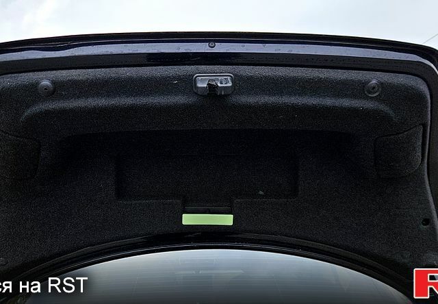 Чорний Фольксваген Пассат, об'ємом двигуна 2 л та пробігом 163 тис. км за 7900 $, фото 13 на Automoto.ua