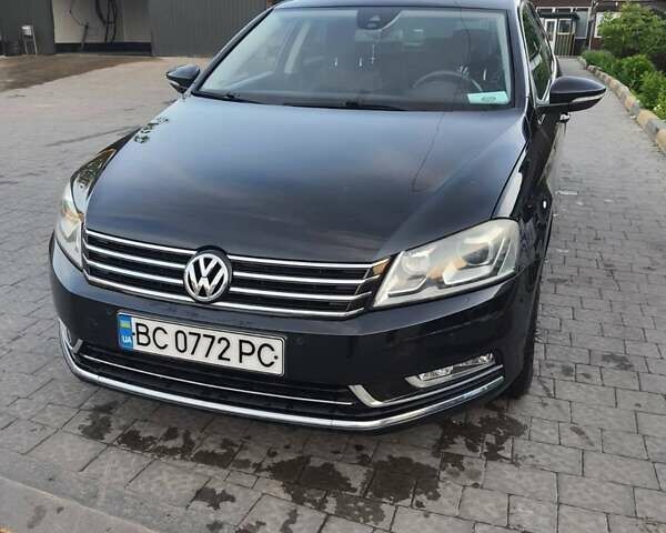 Чорний Фольксваген Пассат, об'ємом двигуна 2 л та пробігом 256 тис. км за 11000 $, фото 4 на Automoto.ua