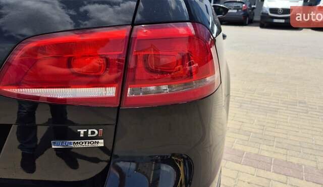 Черный Фольксваген Пассат, объемом двигателя 1.6 л и пробегом 366 тыс. км за 8300 $, фото 12 на Automoto.ua