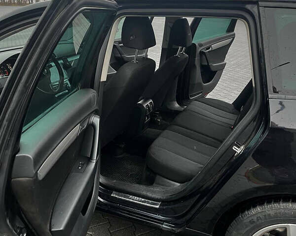 Черный Фольксваген Пассат, объемом двигателя 1.97 л и пробегом 340 тыс. км за 9700 $, фото 6 на Automoto.ua