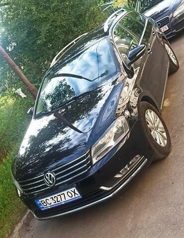 Черный Фольксваген Пассат, объемом двигателя 1.97 л и пробегом 295 тыс. км за 10000 $, фото 5 на Automoto.ua