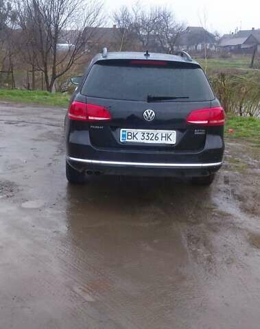 Черный Фольксваген Пассат, объемом двигателя 2 л и пробегом 380 тыс. км за 11200 $, фото 4 на Automoto.ua