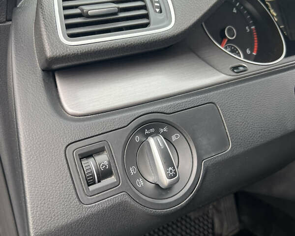 Чорний Фольксваген Пассат, об'ємом двигуна 1.97 л та пробігом 282 тис. км за 10799 $, фото 49 на Automoto.ua