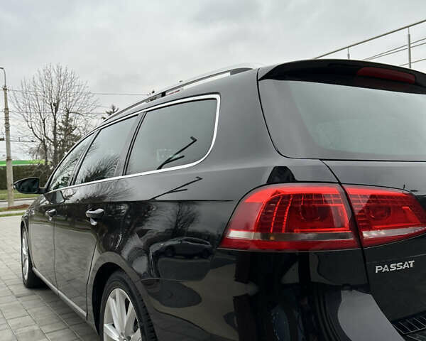 Черный Фольксваген Пассат, объемом двигателя 2 л и пробегом 227 тыс. км за 13500 $, фото 14 на Automoto.ua