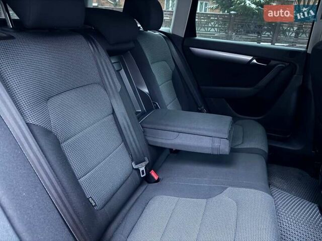 Черный Фольксваген Пассат, объемом двигателя 1.6 л и пробегом 278 тыс. км за 8400 $, фото 19 на Automoto.ua