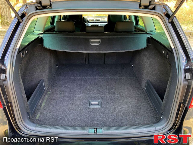 Черный Фольксваген Пассат, объемом двигателя 1.4 л и пробегом 222 тыс. км за 9800 $, фото 11 на Automoto.ua